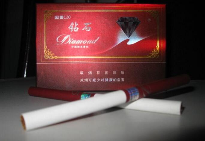 免税芙蓉王香烟，探寻其背后的传奇厂家与精湛工艺-低价香烟网