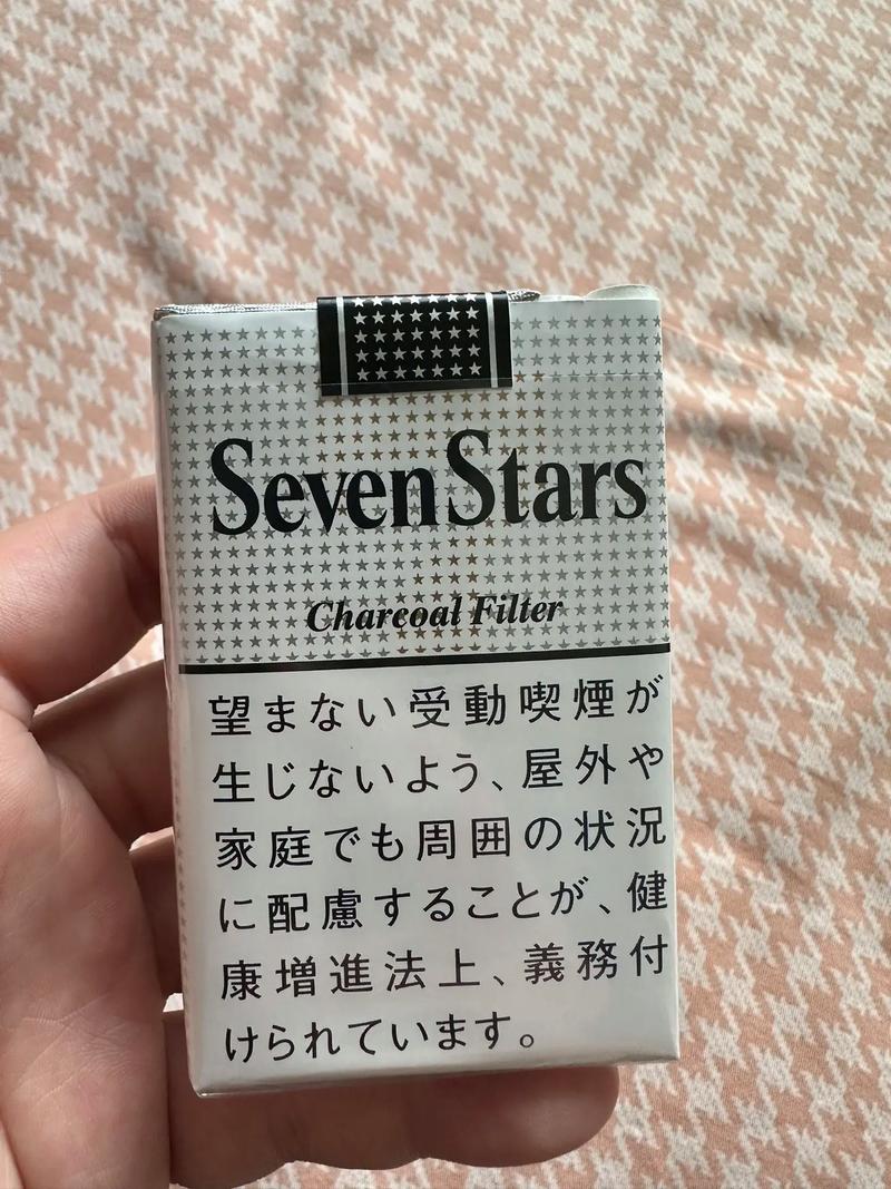 探究外烟咬着抽的原因，一种独特的吸烟习惯与文化现象