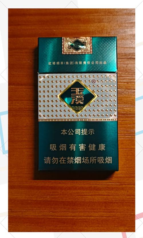 云霄香烟与玉溪烟，两款口碑之作，究竟哪款更胜一筹？